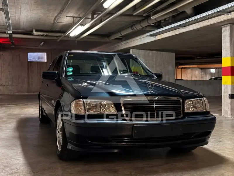 1999 Mercedes Benz C 180
