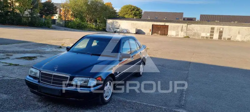 1999 Mercedes Benz C 200