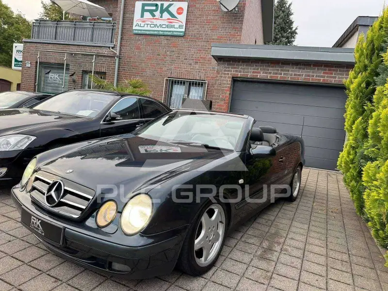 1999 Mercedes Benz CLK 230