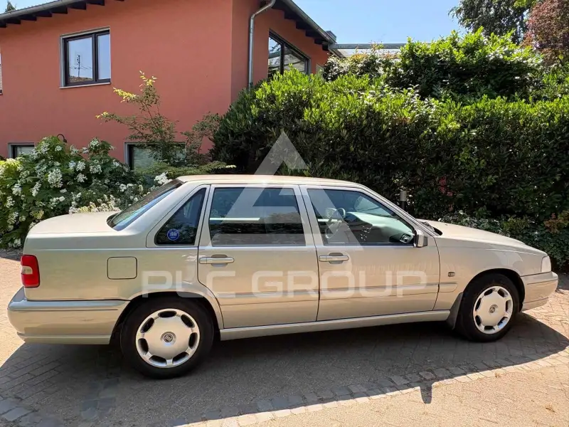 1999 Volvo S70