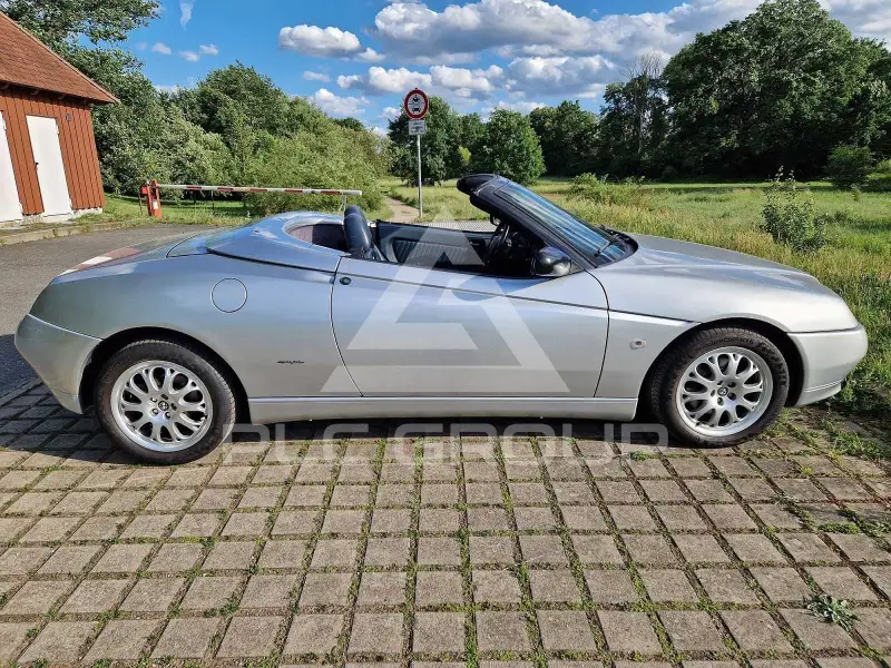1999 Alfa Romeo Spider