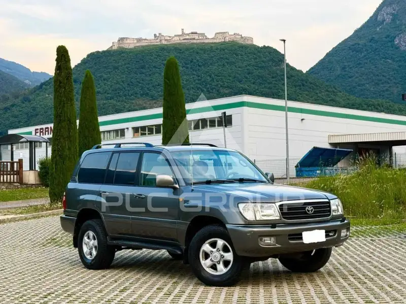 1999 Toyota LAND CRUISER