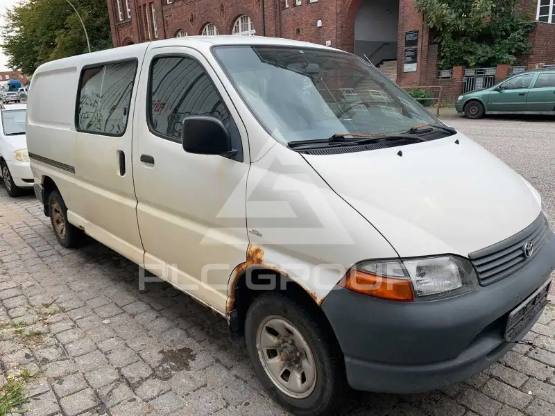 1999 Toyota Hiace