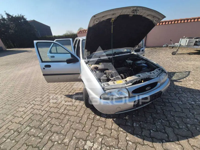 1999 Ford FIESTA