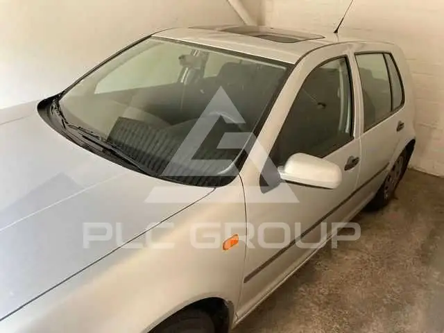 1999 Volkswagen GOLF
