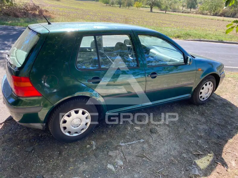 1999 Volkswagen GOLF