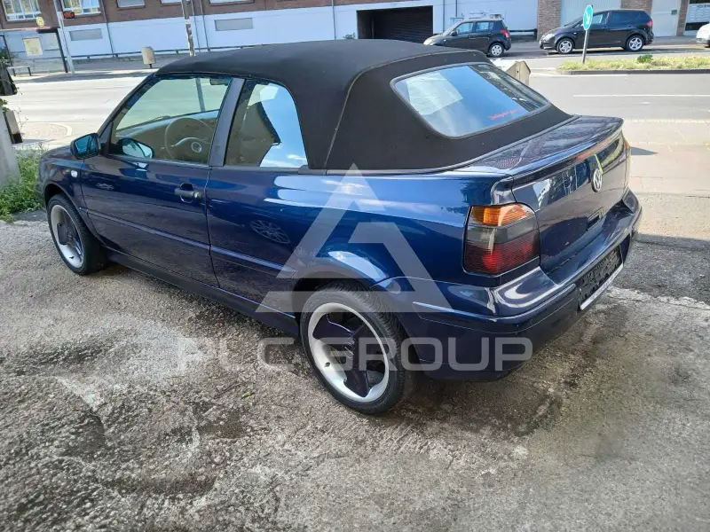 1999 Volkswagen GOLF