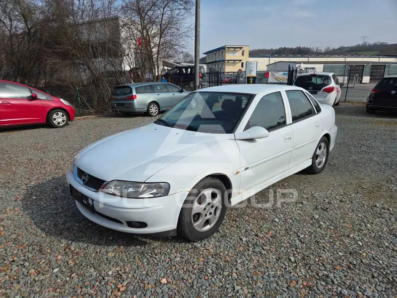 1999 Opel Vectra