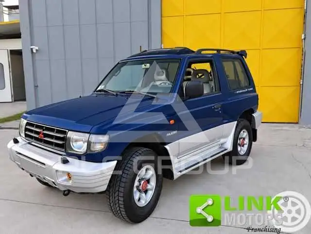 2000 Mitsubishi PAJARO