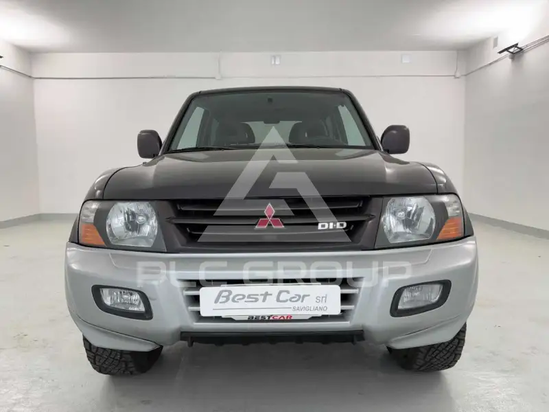 2000 Mitsubishi PAJARO