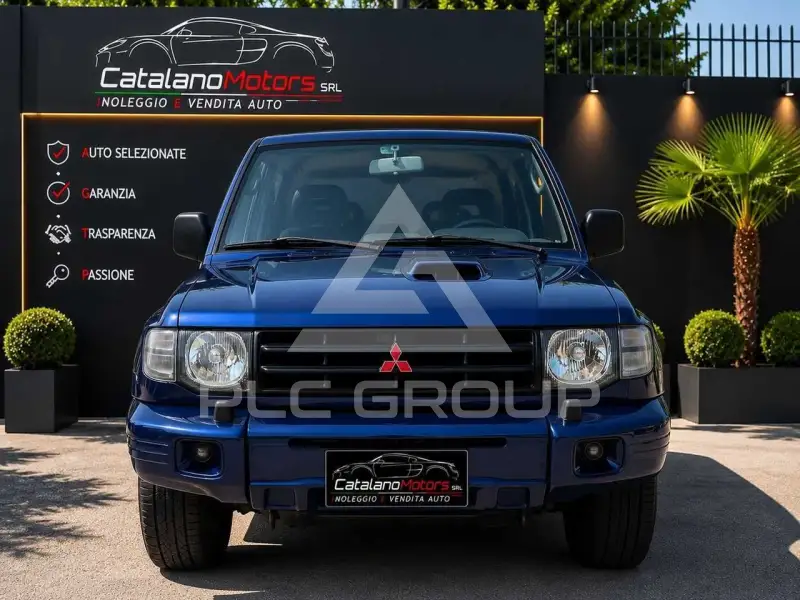 2000 Mitsubishi PAJARO