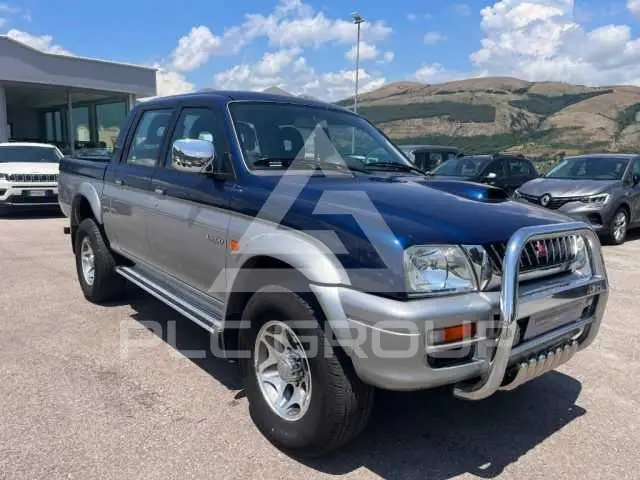 2000 Mitsubishi L200