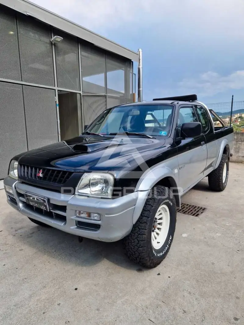 2000 Mitsubishi L200