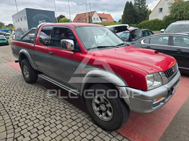 2000 Mitsubishi L200