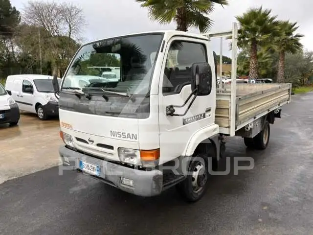 2000 Nissan CABSTAR