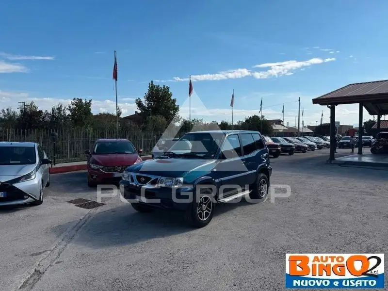 2000 Nissan Terrano