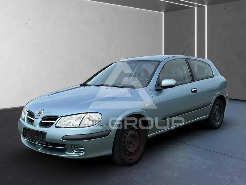 2000 Nissan ALMERA