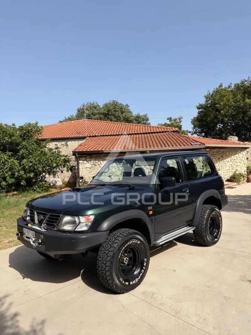 2000 Nissan Patrol