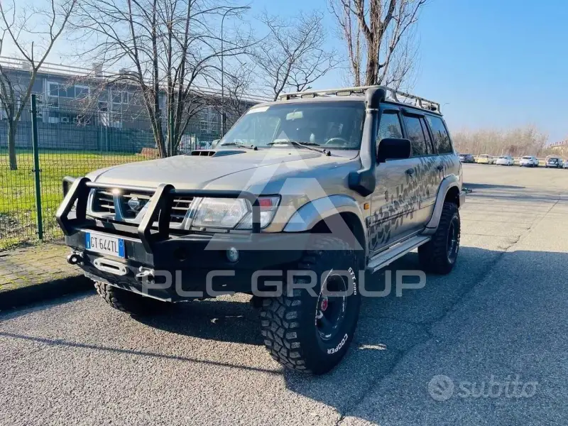 2000 Nissan Patrol