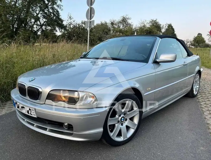 2000 BMW 323