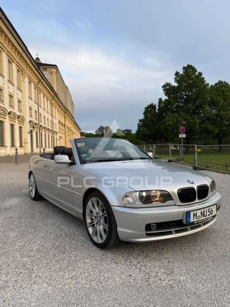 2000 BMW 323