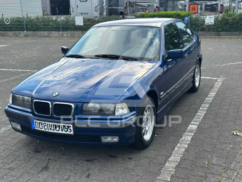 2000 BMW 316