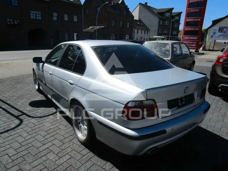 2000 BMW 530