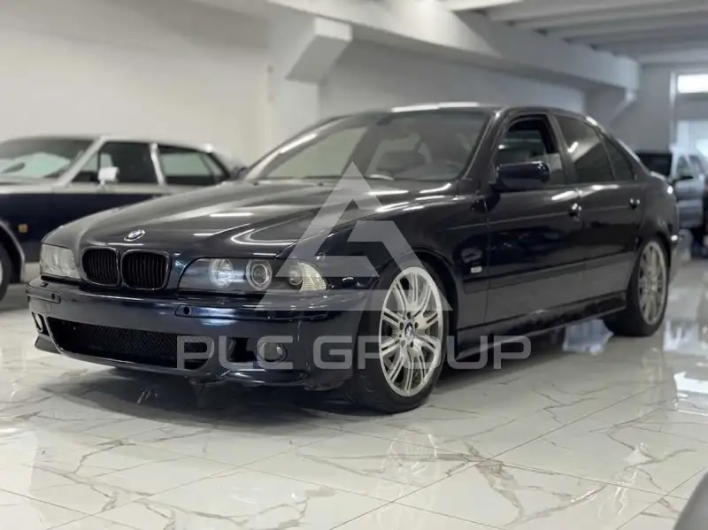 2000 BMW 530