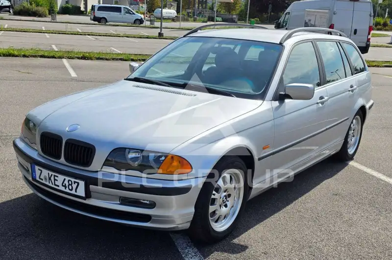2000 BMW 320