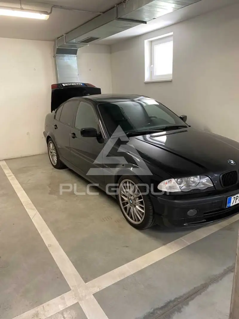 2000 BMW 330