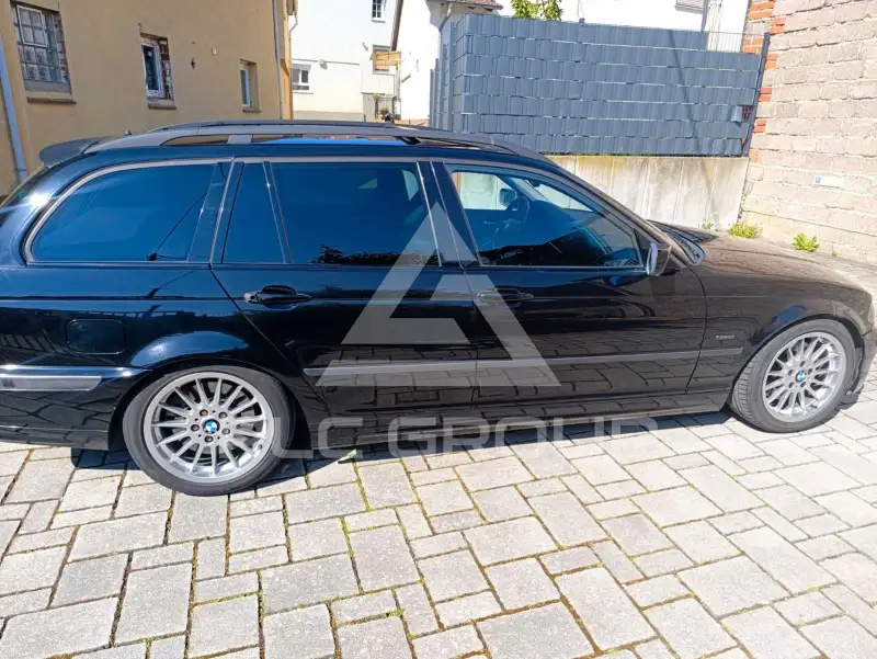 2000 BMW 330