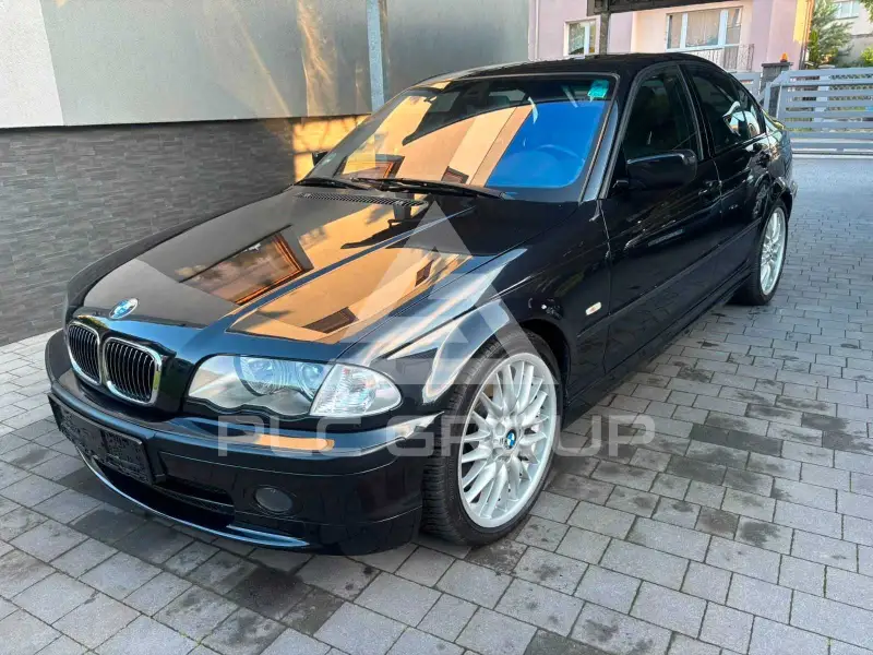 2000 BMW 330