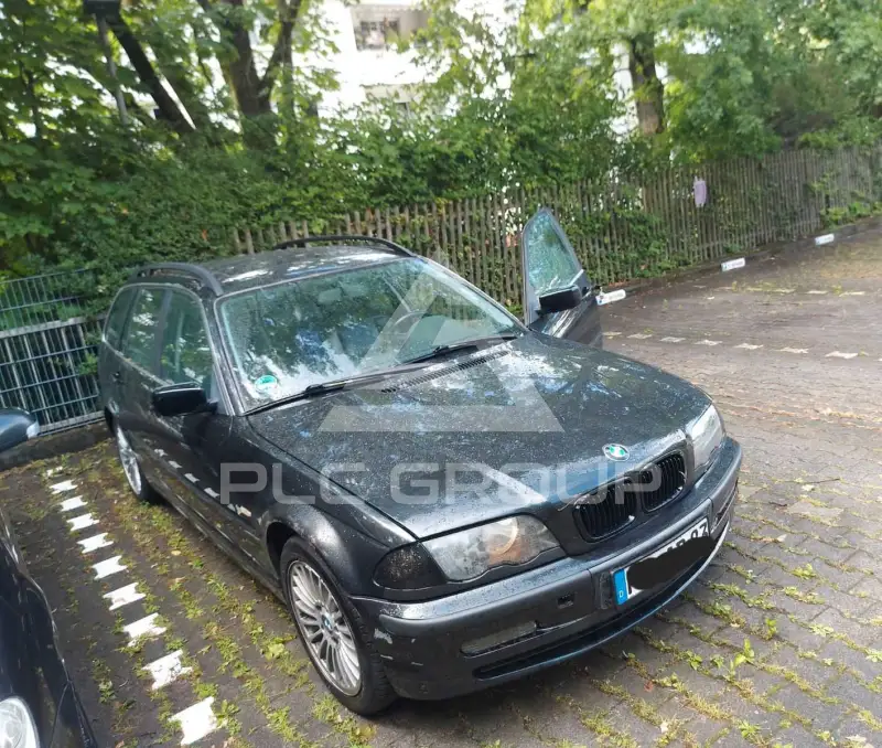 2000 BMW 330