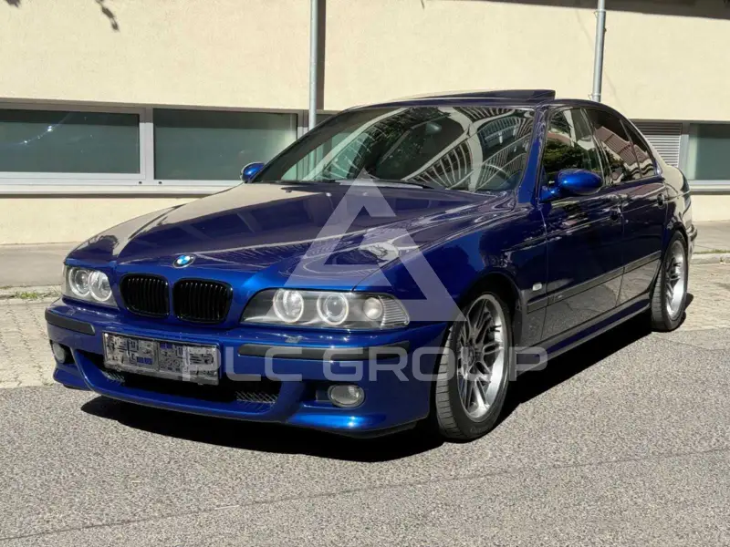 2000 BMW M5