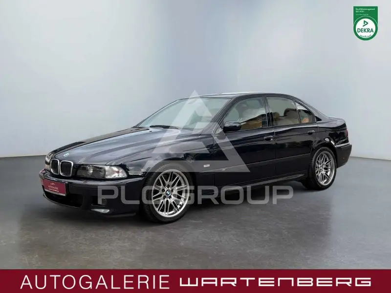 2000 BMW M5