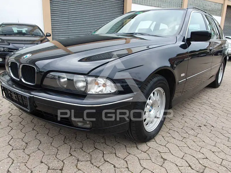 2000 BMW 520