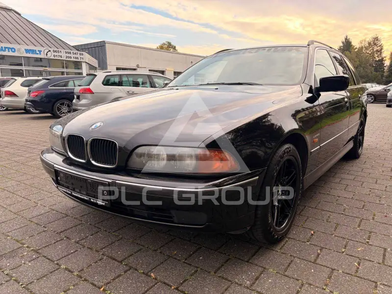 2000 BMW 520