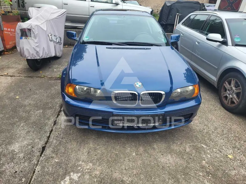 2000 BMW 318