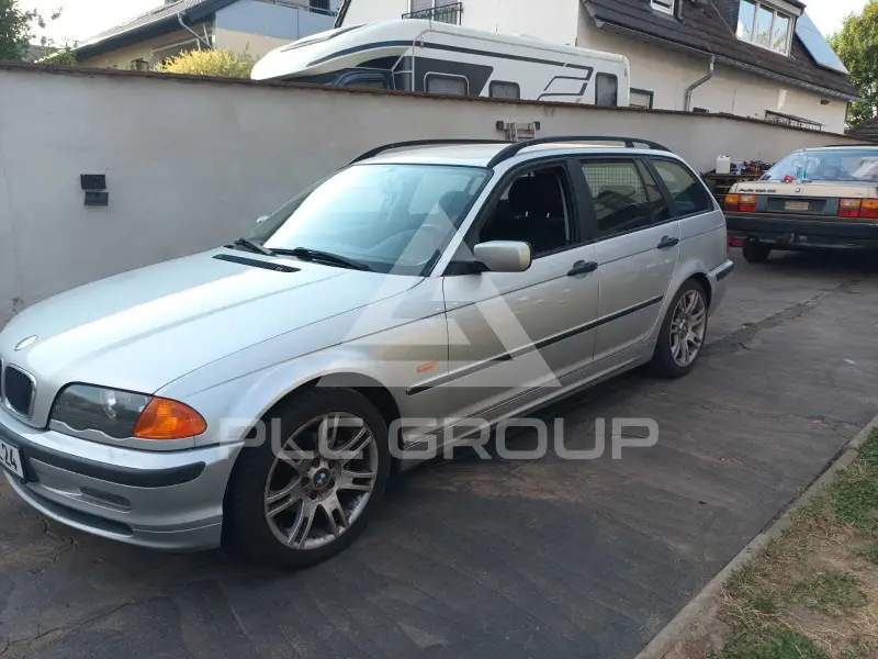 2000 BMW 318