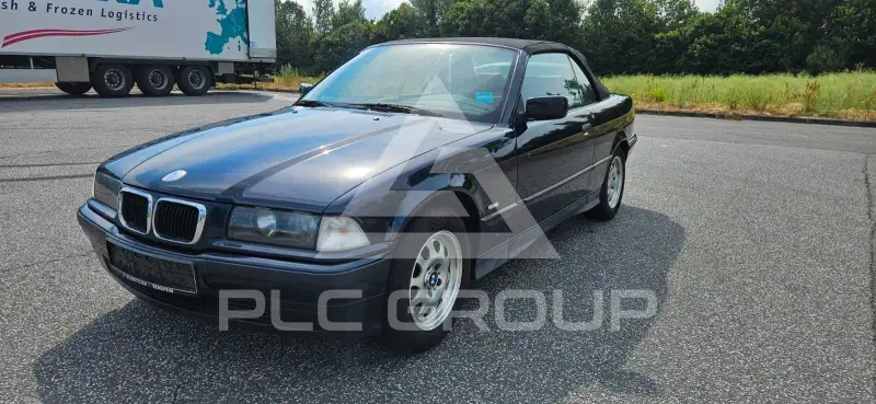 2000 BMW 318