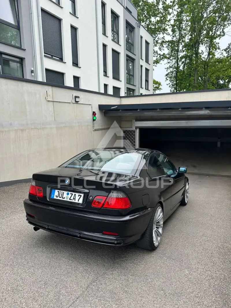 2000 BMW 318