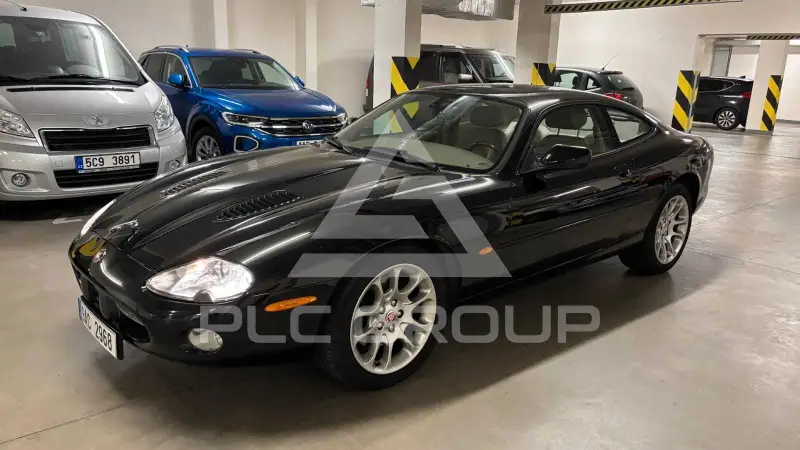 2000 Jaguar XKR
