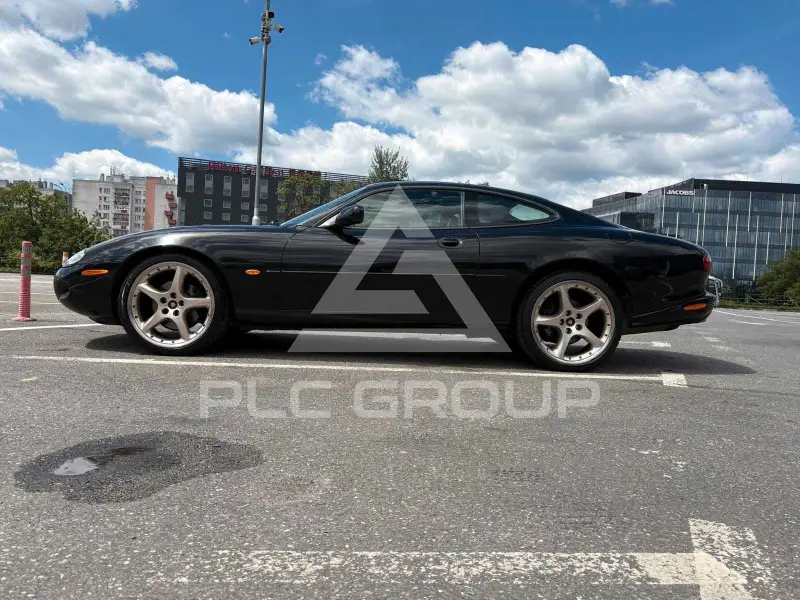 2000 Jaguar XKR