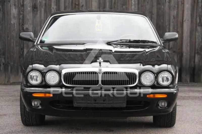 2000 Jaguar XJ