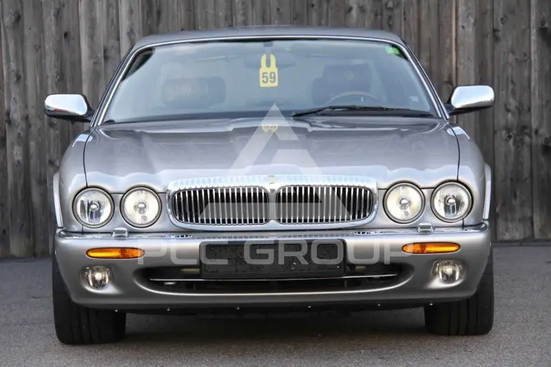 2000 Jaguar Daimler