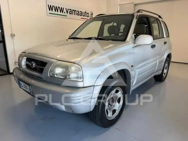 2000 Suzuki Grand Vitara