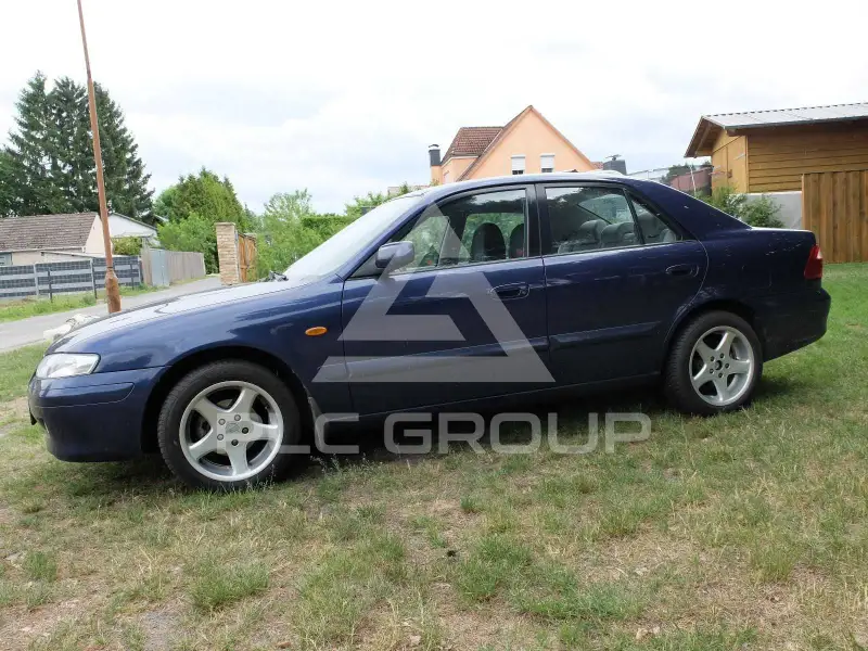 2000 Mazda 626