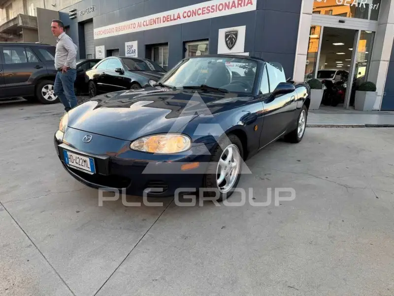 2000 Mazda MX-5