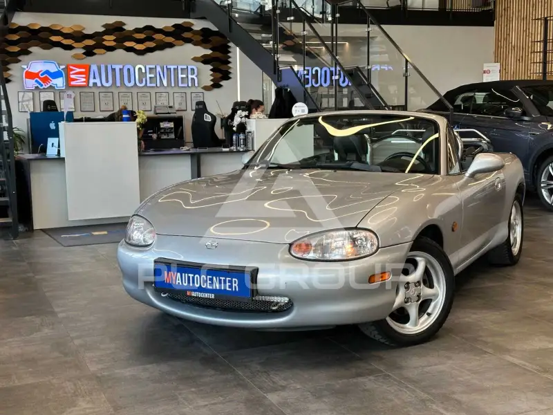 2000 Mazda MX-5