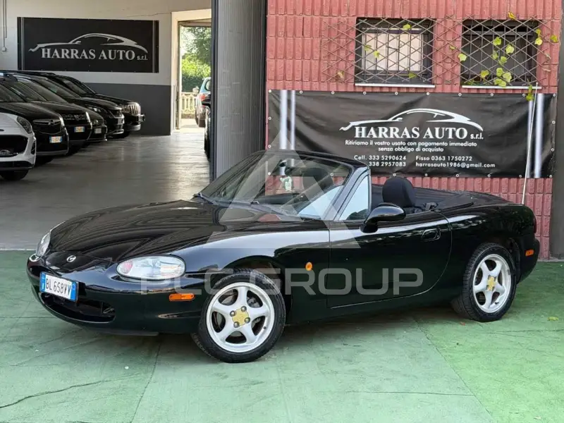 2000 Mazda MX-5